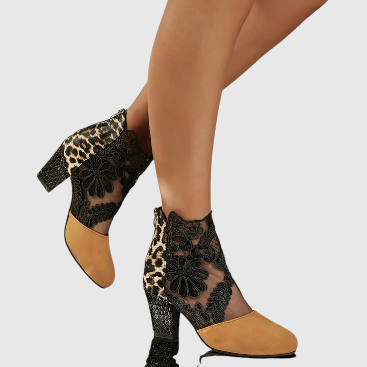 Lynora | Talons Orthopédiques