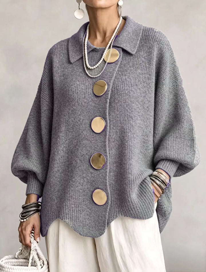 Amélie Bruges | Cardigan oversize à gros boutons dorés