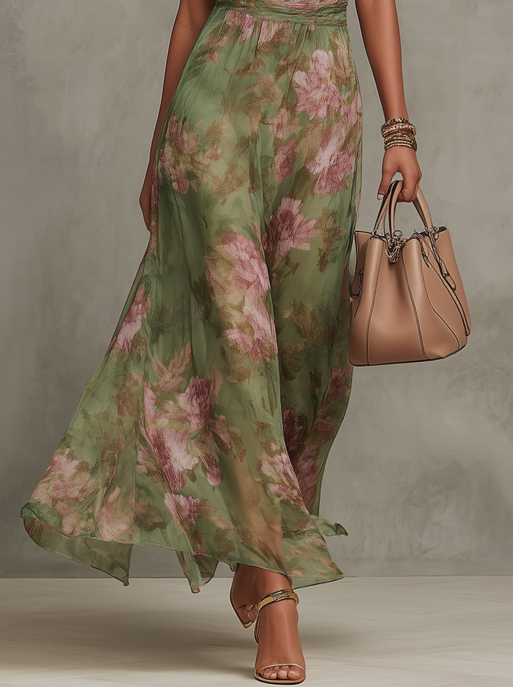 Amélie Bruges ∙ Robe longue verte à fleurs en chiffon avec décolleté dégagé