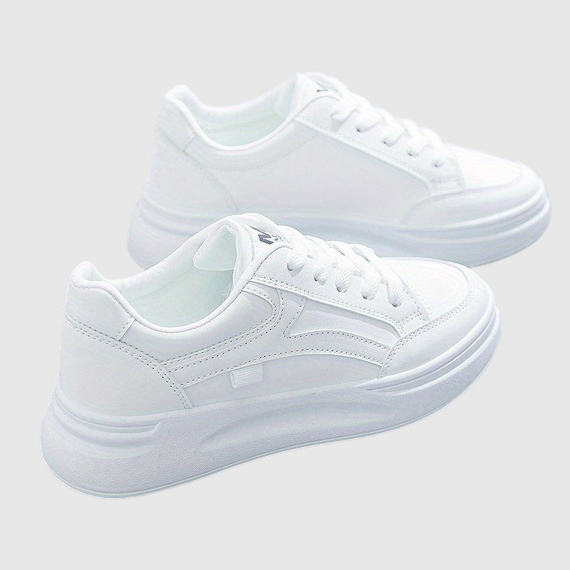 Baskets blanches chic confort léger