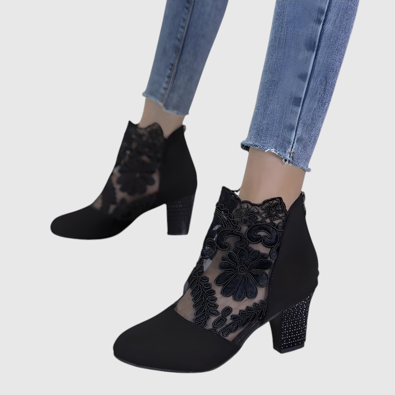 Lynora | Talons Orthopédiques
