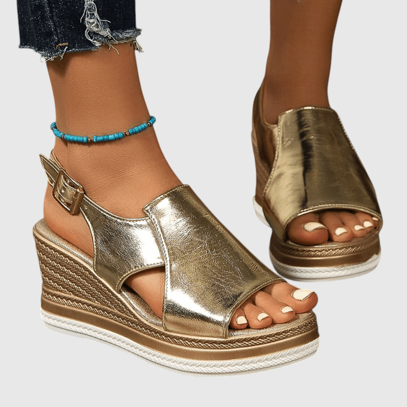 Baylie - Sandales Stylées Métalliques