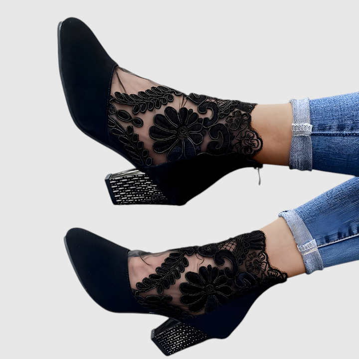 Lynora | Talons Orthopédiques